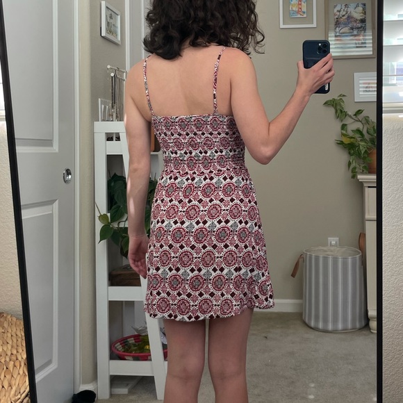 Divided Summer Dress - Picture 3 of 4